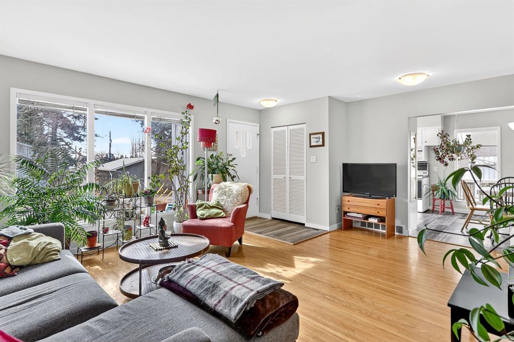 Picture for 3707 Glenbrook Drive SW