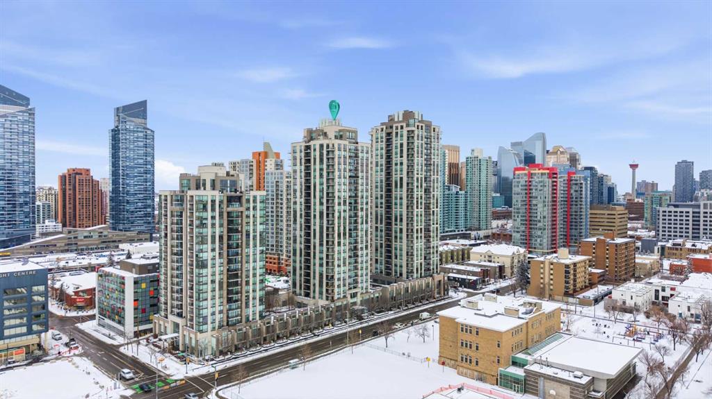 Picture for 402, 1118 12 Avenue SW