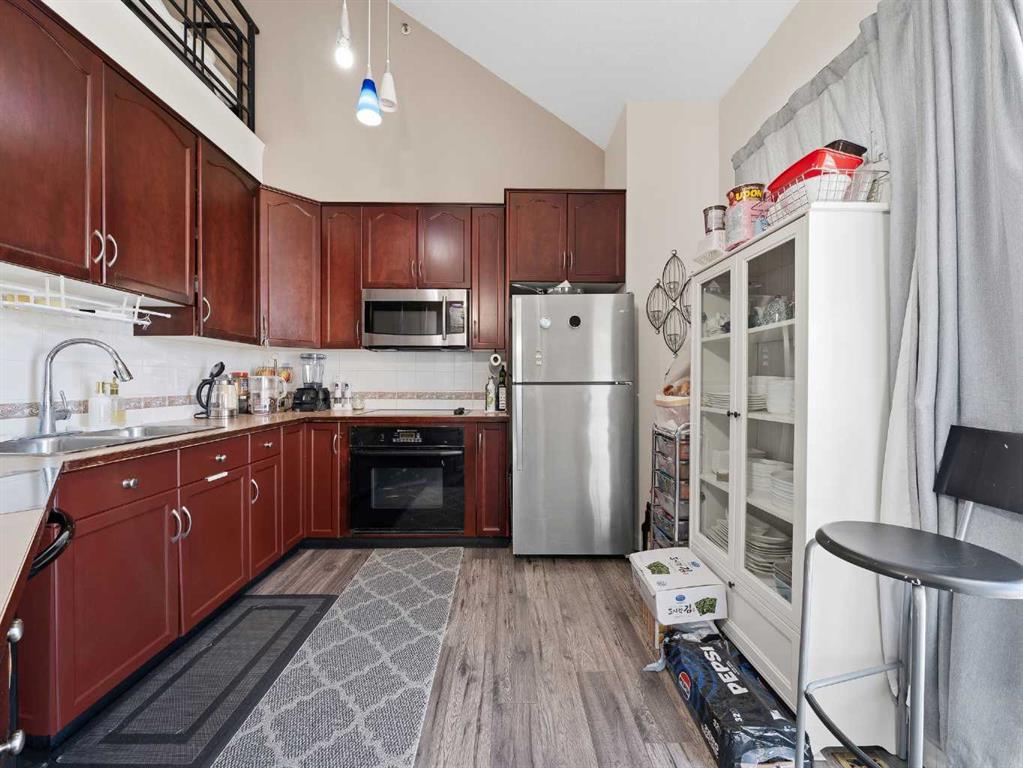 Picture for 114, 6550 Old Banff Coach Road SW