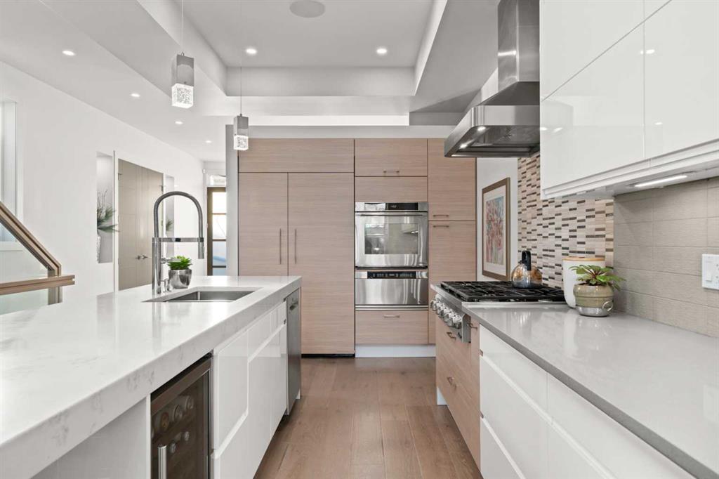 Picture for 4906 21 Street SW