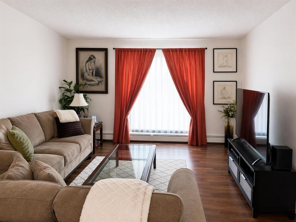 Picture for 215, 723 57 Avenue SW