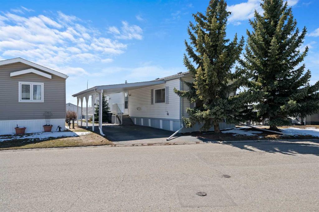Picture for 299, 99 Arbour Lake Road NW