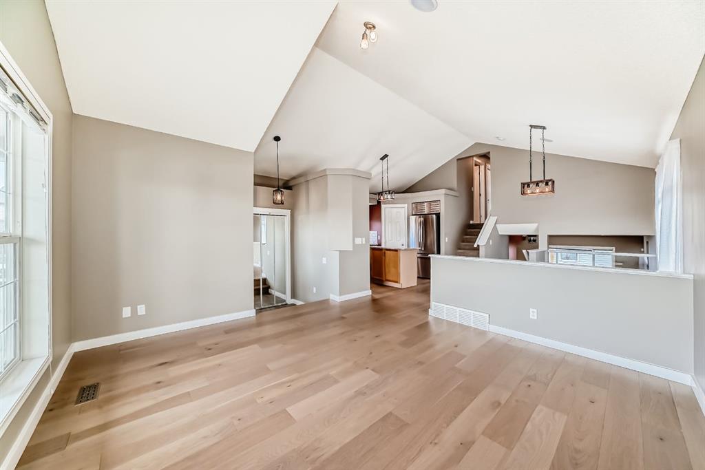 Picture for 300 Sagewood Park SW
