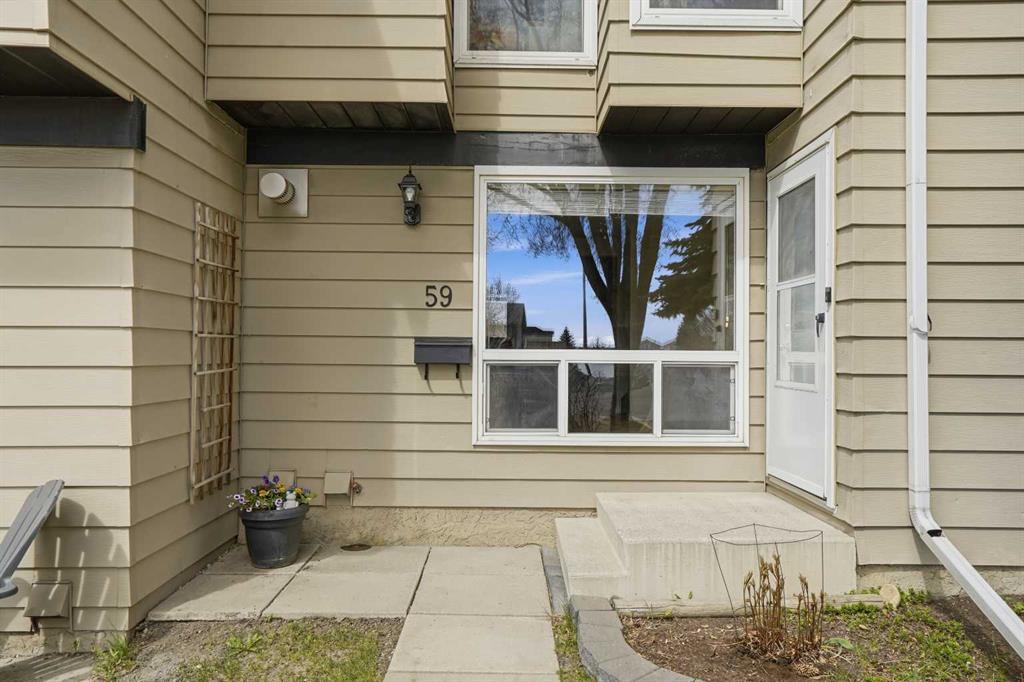 Picture for 59, 7205 4 Street NE