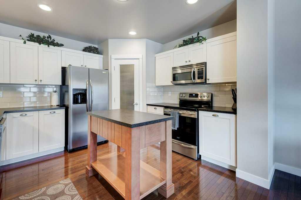 Picture for 88 Copperstone Gate SE