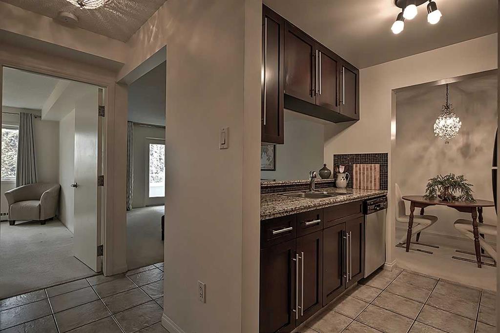 Picture for 211, 790 Kingsmere Crescent SW