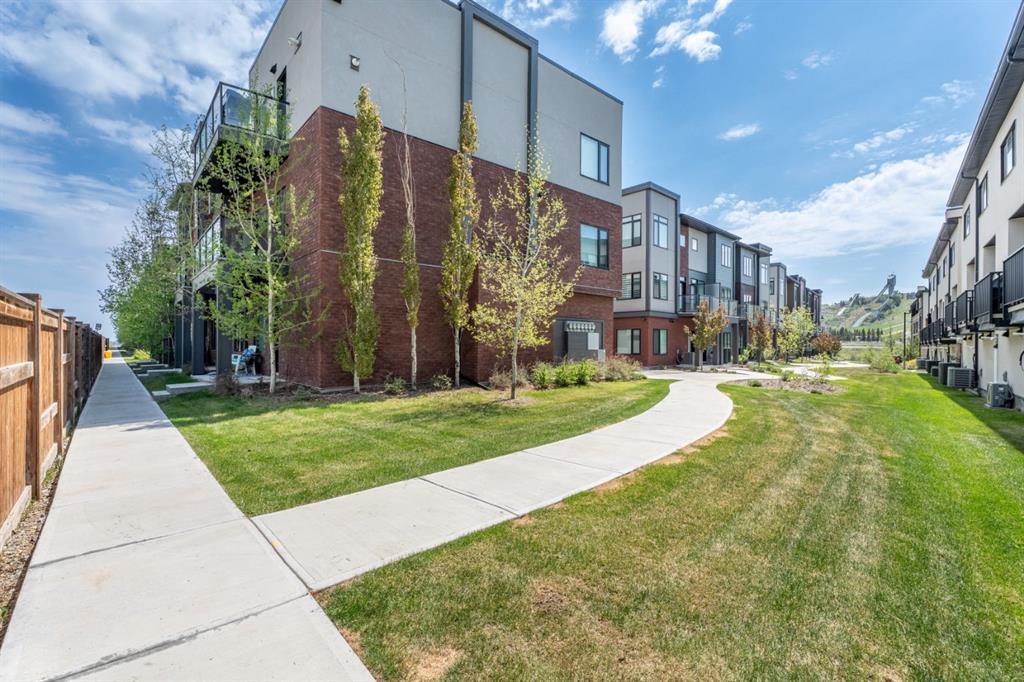 Picture for 408 Greenbriar Common NW