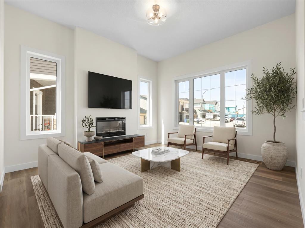 Picture for 568 Buffaloberry Manor SE