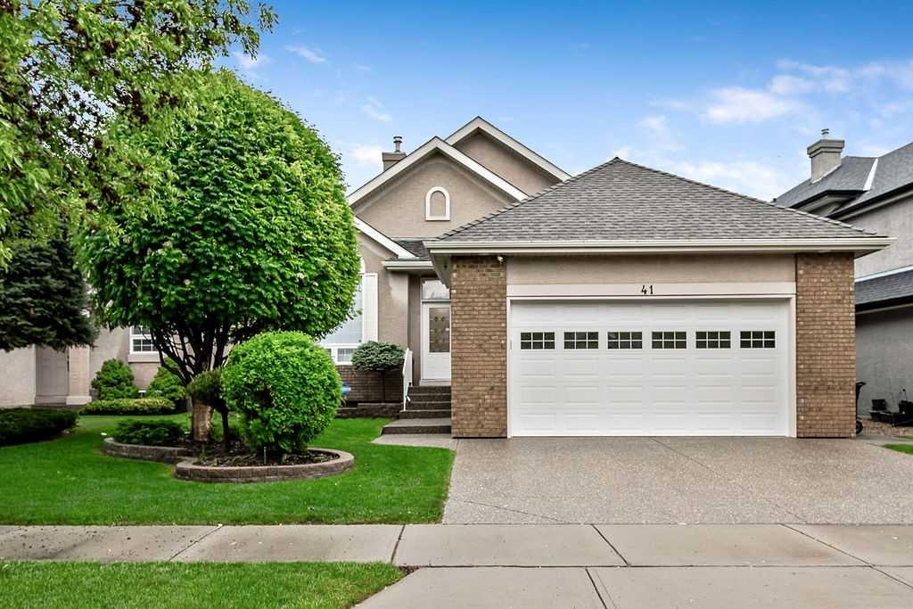 Picture for 41 Cranston Drive SE