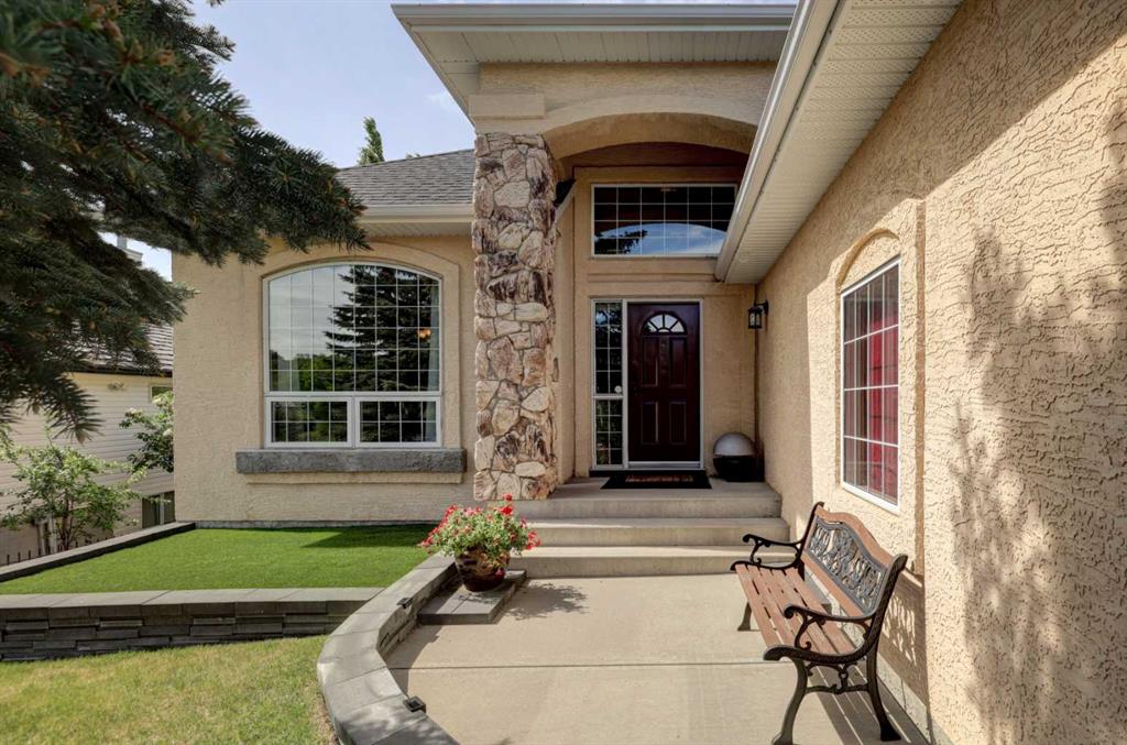 Picture for 321 Gleneagles View 