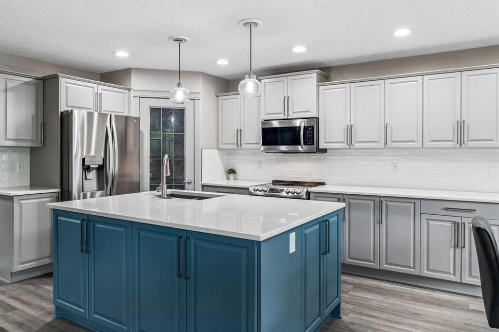 Picture for 90 Royal Oak Grove NW