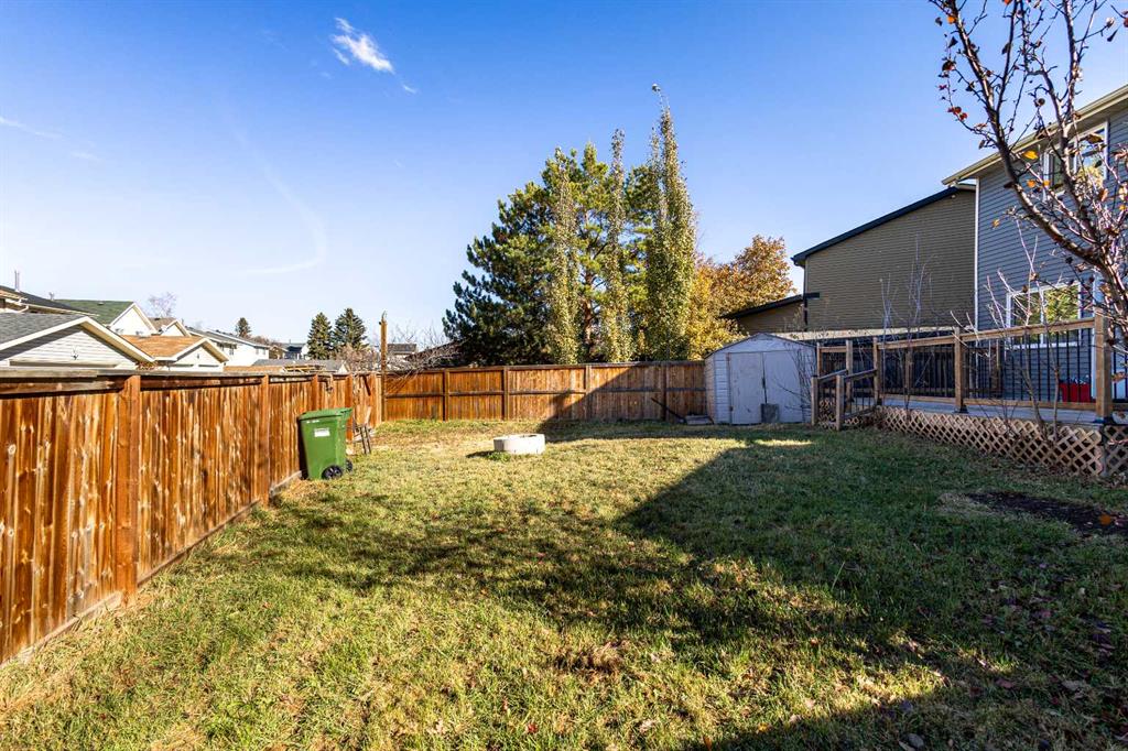Picture for 327 Abalone Place NE https://www.cirrealty.ca/reb/creb/70/A2265770_41.jpg