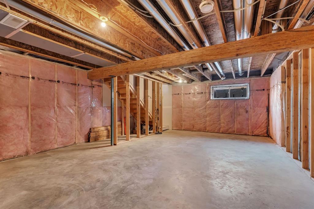 Picture for 1489 Bayview Point SW https://www.cirrealty.ca/reb/creb/70/A2268070_35.jpg