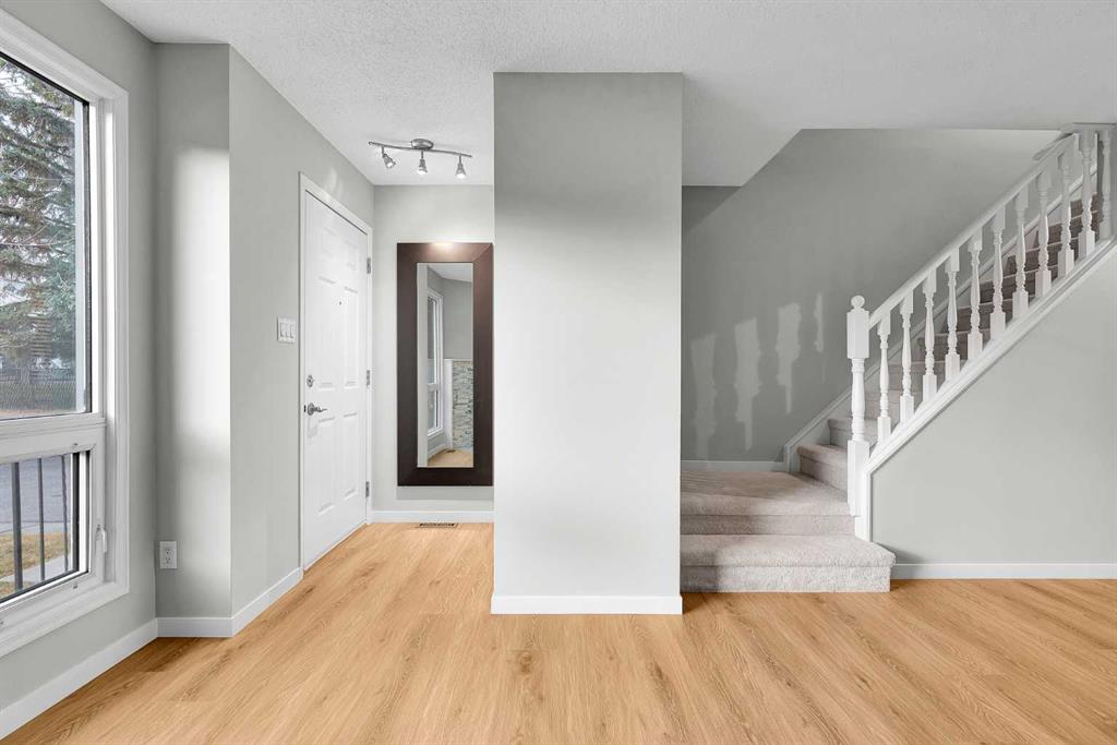 Picture for 46, 9908 Bonaventure Drive SE