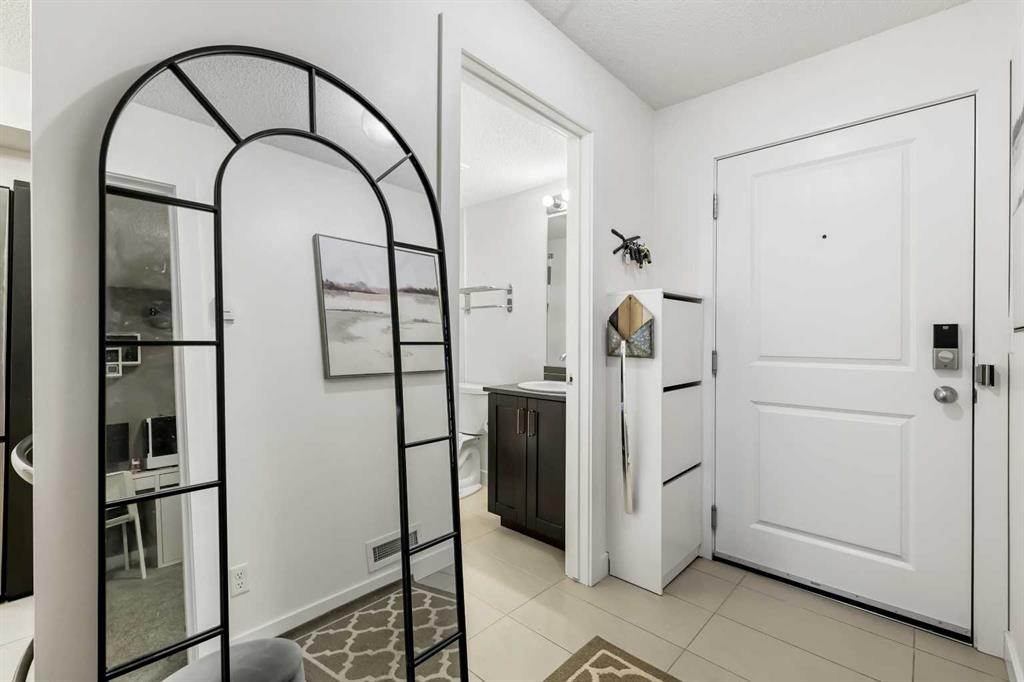 Picture for 2212, 81 Legacy Boulevard SE