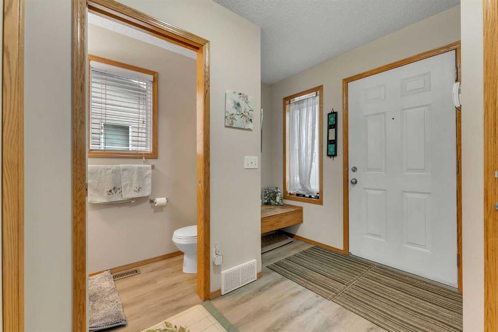 Picture for 172 Covehaven Road NE