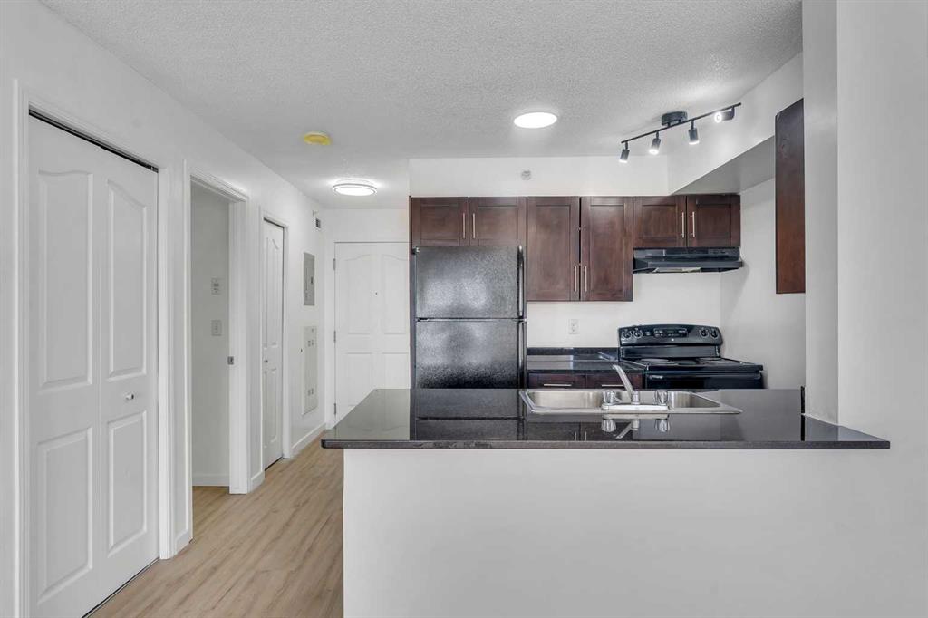 Picture for 414, 355 Taralake Way NE