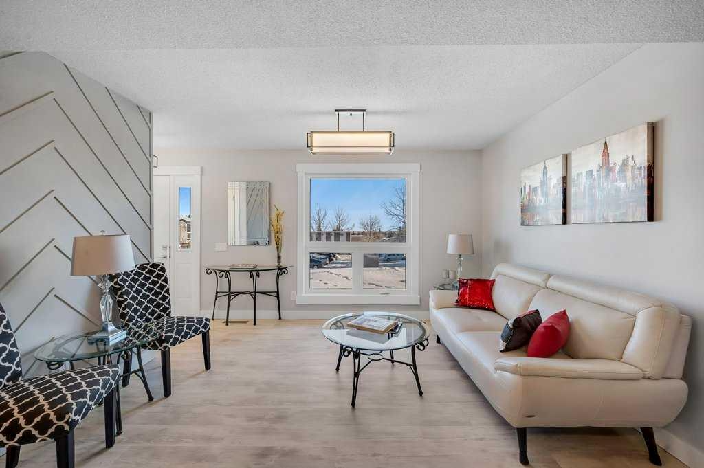 Picture for 116, 6440 4 Street NW