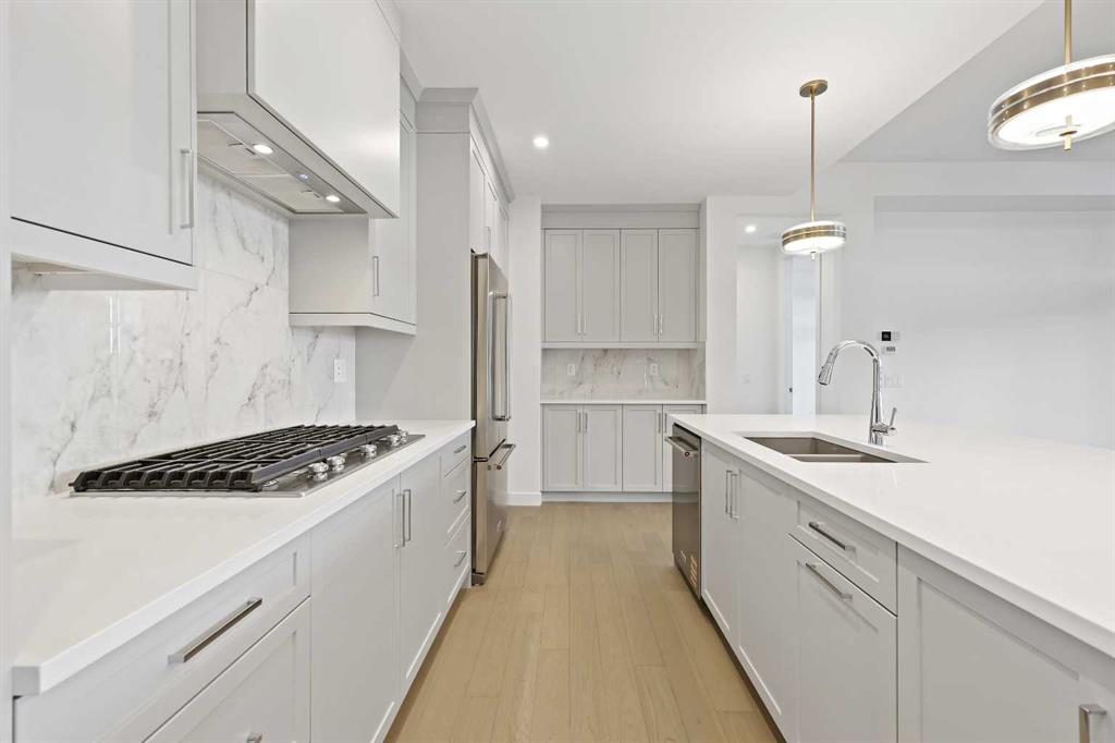 Picture for 201, 140 Marina Cove SE