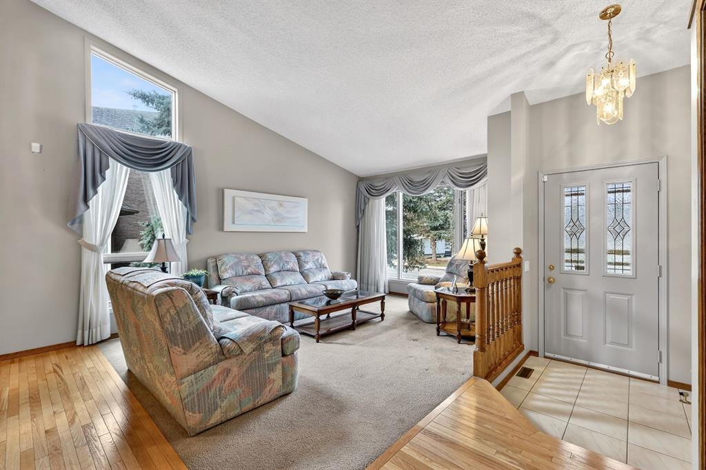 Picture for 311 Douglasbank Drive SE