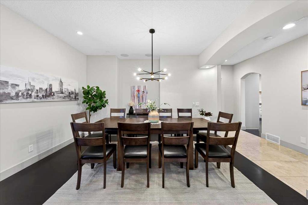 Picture for 10 Discovery Ridge Way SW