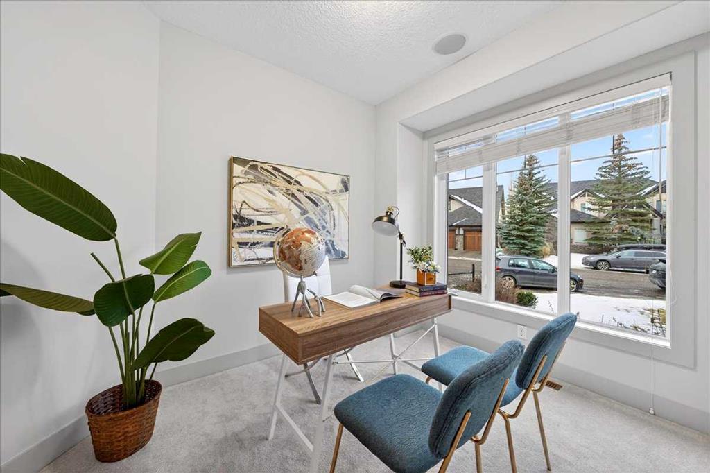 Picture for 10 Discovery Ridge Way SW