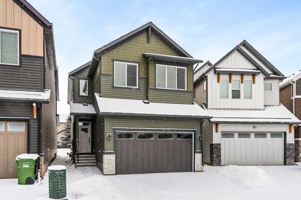 Picture for 71 Silver Spruce Grove SW