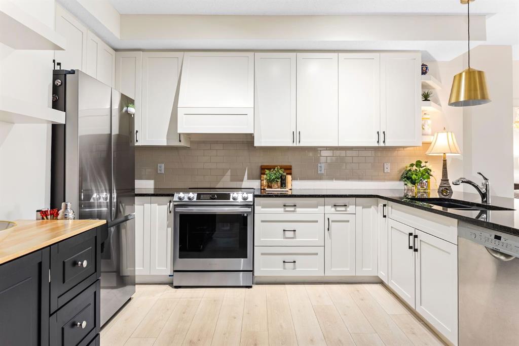 Picture for 105, 108 25 Avenue SW