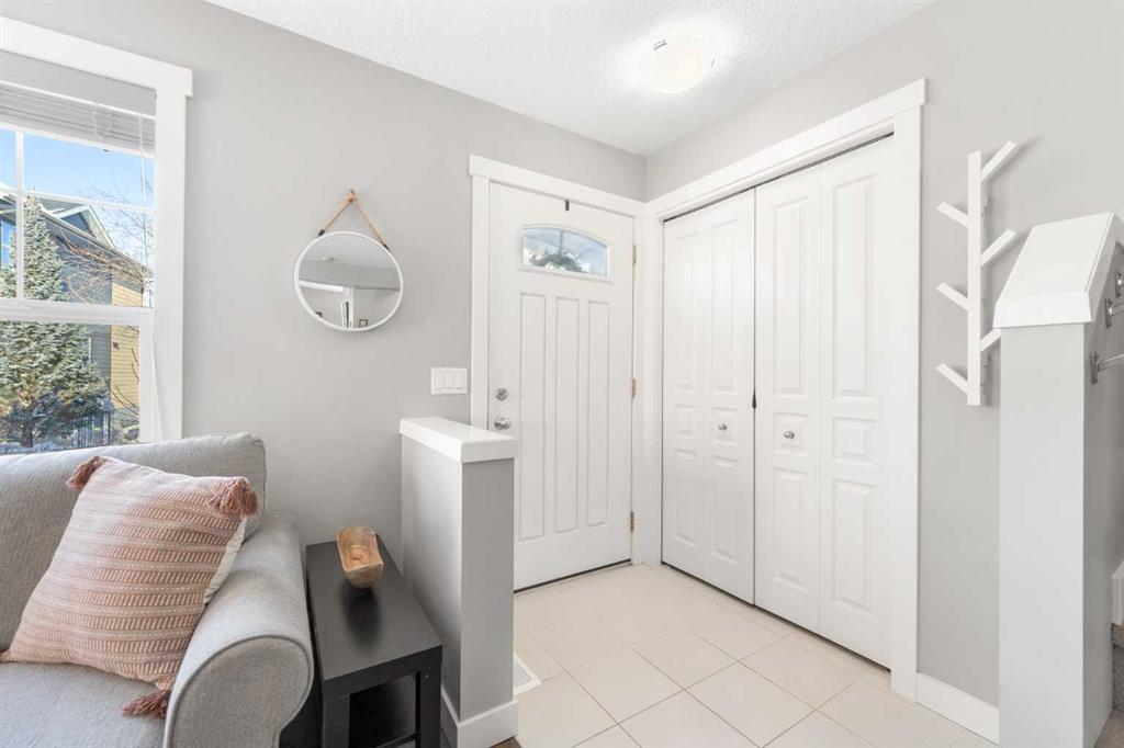 Picture for 217 Mckenzie Towne Square SE