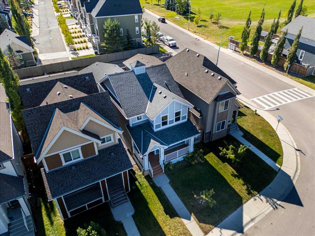 Picture for 195 Marquis Common SE