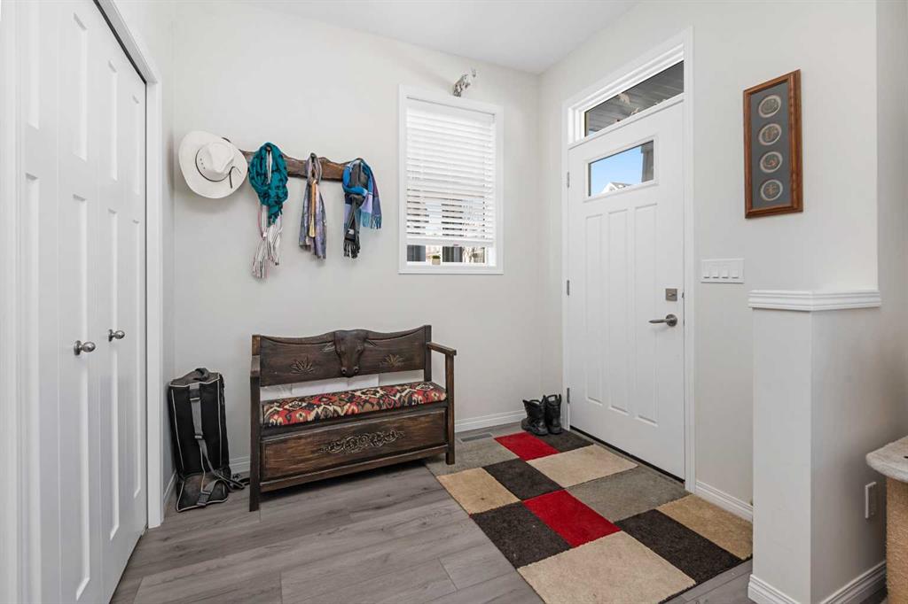 Picture for 112 South Point Court SW