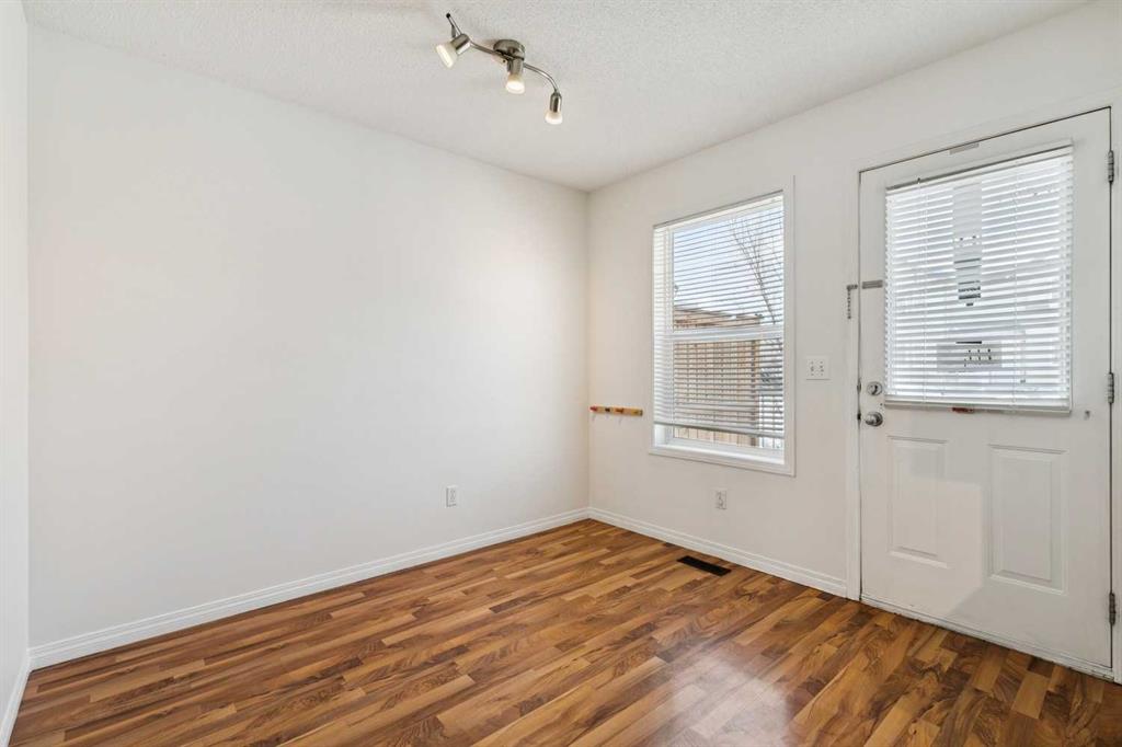 Picture for 114 Royal Birch Villas NW