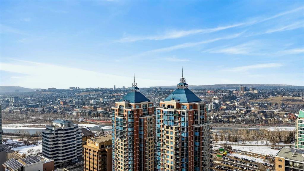 Picture for 1402, 910 5 Avenue SW