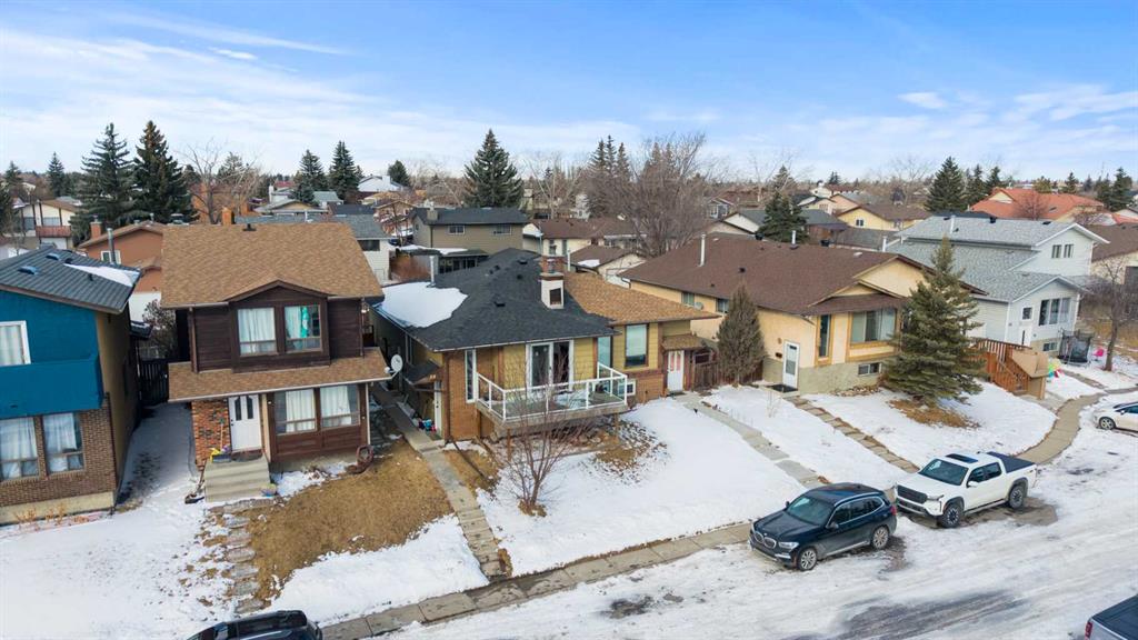 Picture for 58 Templeson Crescent NE