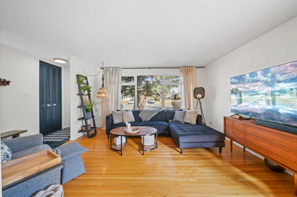 Picture for 379 Westwood Drive SW