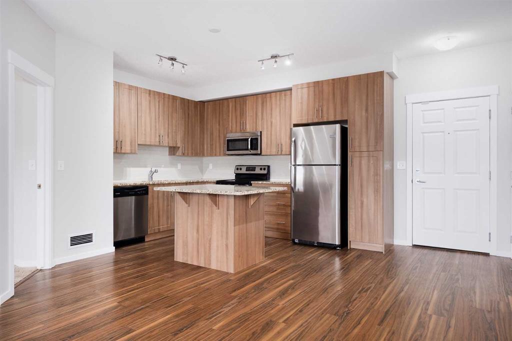 Picture for 1415, 99 Copperstone Park SE