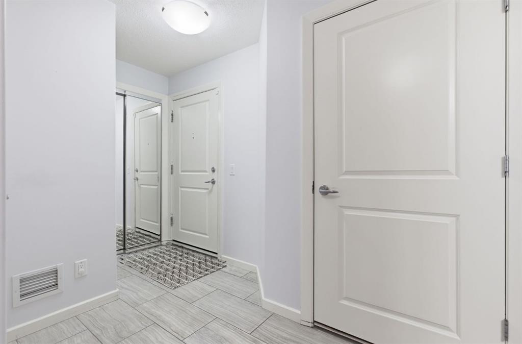 Picture for 3103, 402 Kincora Glen Road NW