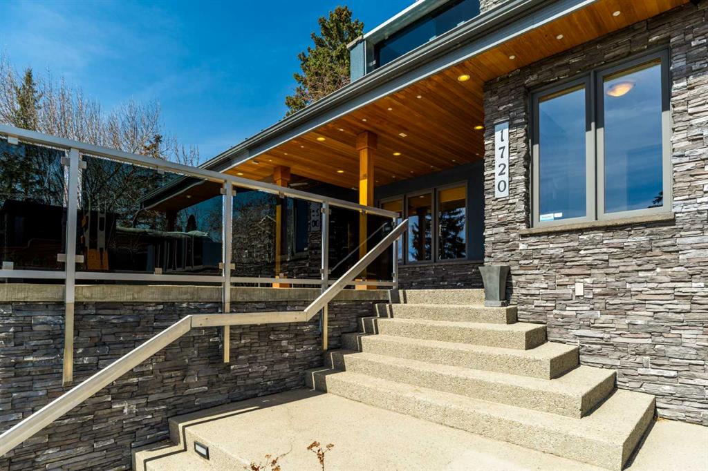 Picture for 1720 12 Avenue NW