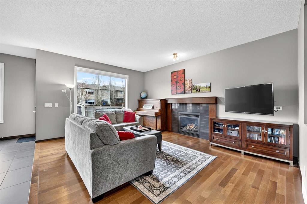 Picture for 72 Auburn Bay Avenue SE