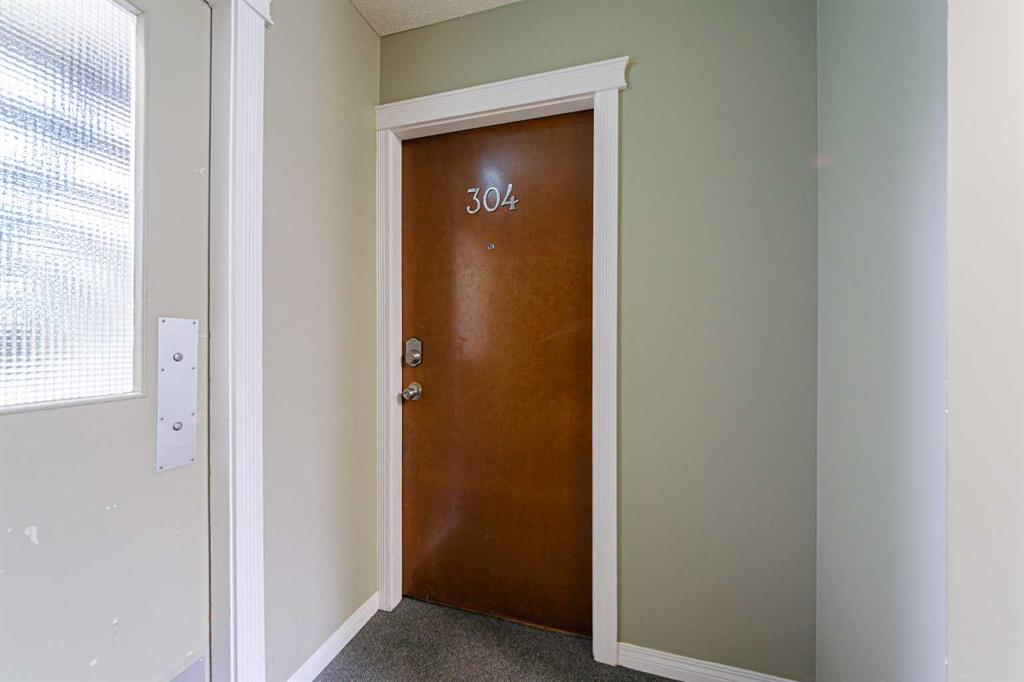 Picture for 304, 117 23 Avenue SW