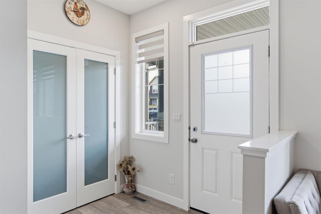 Picture for 25 Legacy Glen Link SE