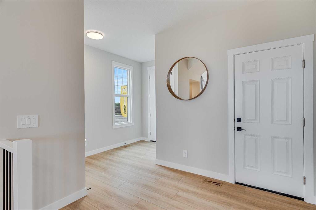 Picture for 463 Kinniburgh Loop 