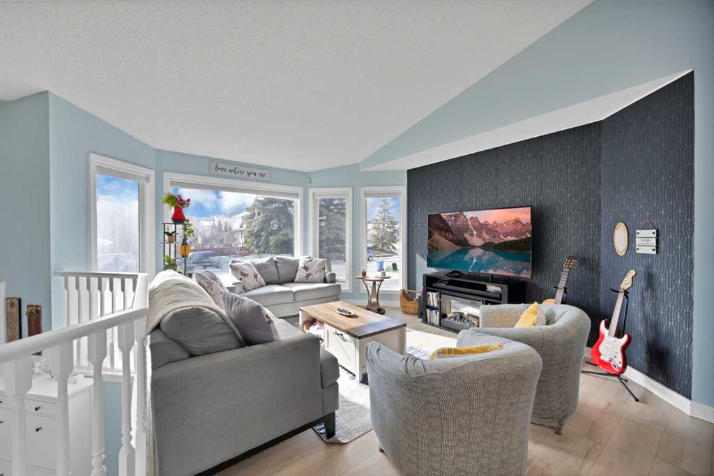 Picture for 147 Harvest Oak Crescent NE