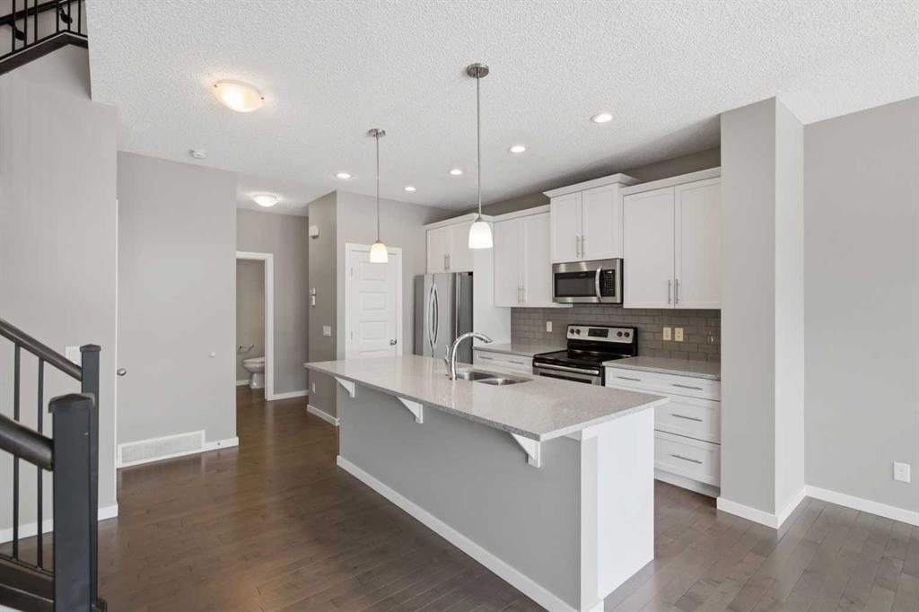 Picture for 54 Legacy Close SE