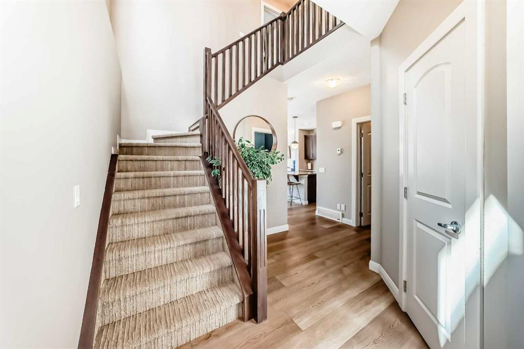 Picture for 367 Evanspark Gardens NW