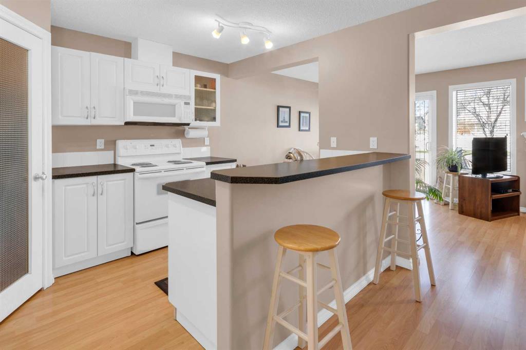 Picture for 27 Royal Birch Mount NW