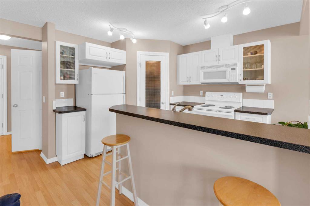 Picture for 27 Royal Birch Mount NW