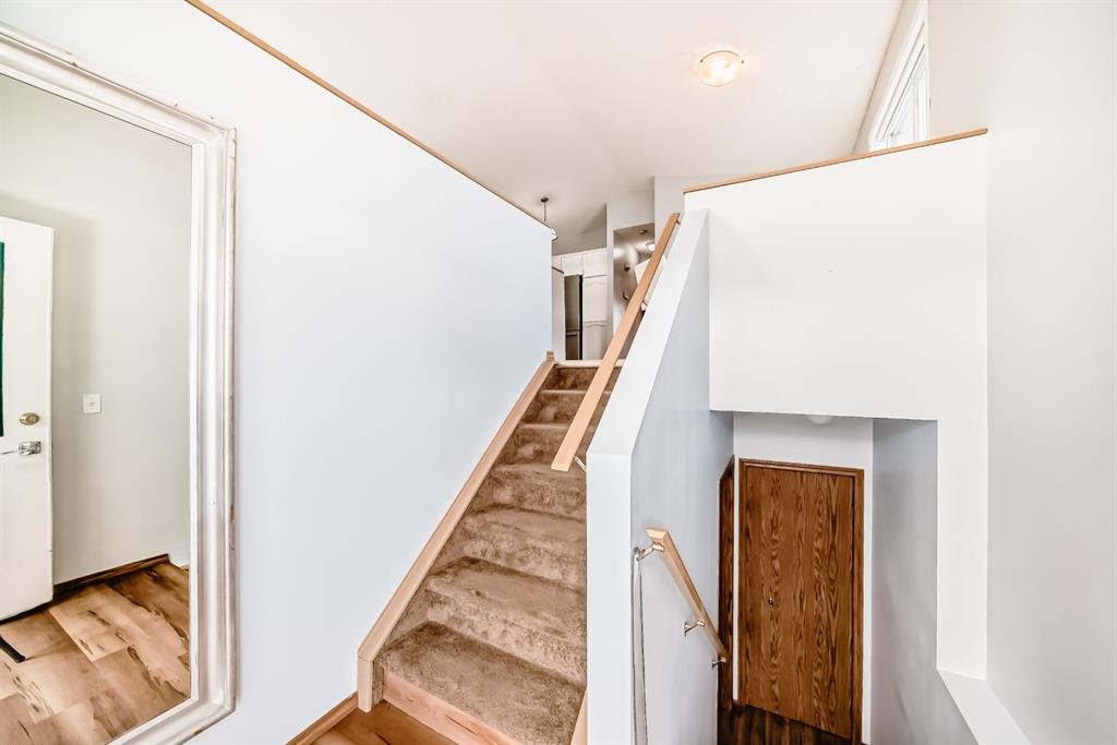 Picture for 118 Bridleridge Way SW