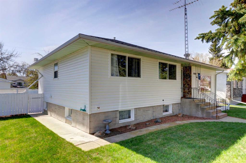 Picture for 419 2 Street N