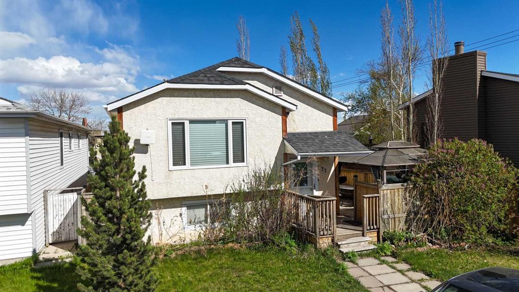 Picture for 27 Erin Grove Court SE
